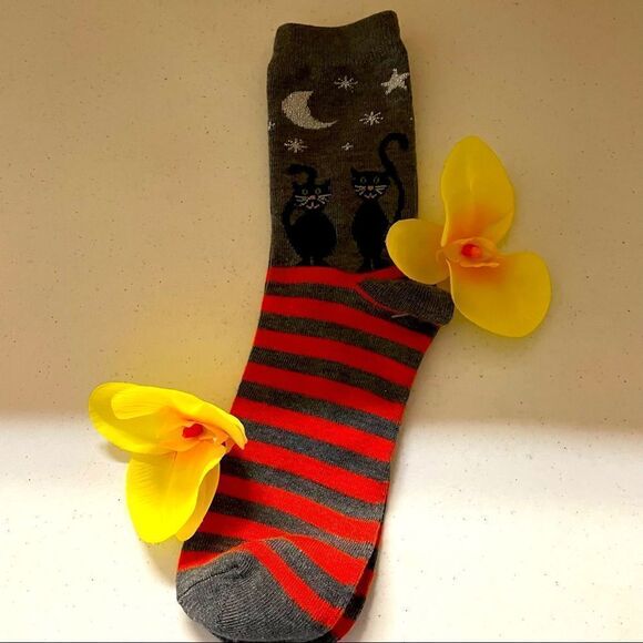 Halloween cat socks  - Picture 1 of 4